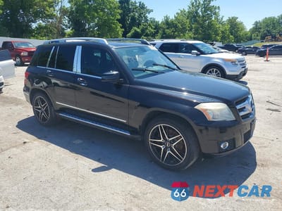 Czwarte zdjęcie samochodu z boku: 2010 MERCEDES-BENZ GLK 350 4MATIC VIN:WDCGG8HB7AF282662 - miniatura