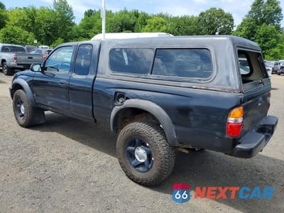 Drugie zdjęcie samochodu z przodu: 2002 TOYOTA TACOMA XTRACAB VIN:5TEWN72N92Z126504 - miniatura