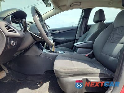Zdjęcie 7 z 12 samochodu: 2017 CHEVROLET CRUZE LT VIN:1G1BE5SM9H7177309 - miniatura