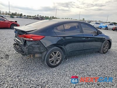 Trzecie zdjęcie samochodu z tyłu: 2017 HYUNDAI ELANTRA SE VIN:KMHD84LF1HU069748 - miniatura