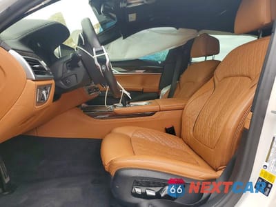 Zdjęcie 7 z 13 samochodu: 2021 BMW 750 XI VIN:WBA7U2C00MCF14655 - miniatura
