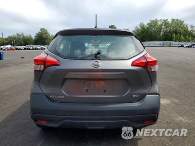 Zdjęcie 6 z 12 samochodu: 2018 NISSAN KICKS SV VIN:3N1CP5CU8JL535492 - miniatura