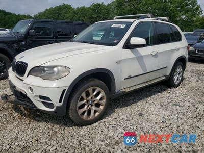 2013 BMW X5 XDRIVE35I 5UXZV4C54D0B17479 - główne zdjęcie licytacji z USA - miniatura