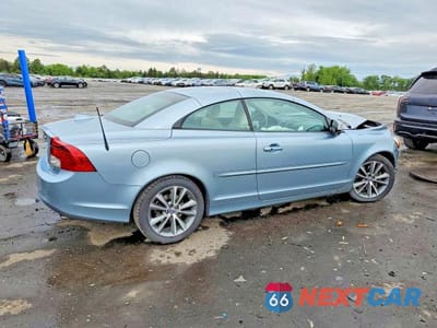 Trzecie zdjęcie samochodu z tyłu: 2013 VOLVO C70 T5 VIN:YV1672MC7DJ141955 - miniatura