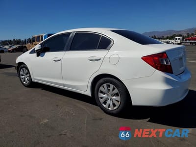 Drugie zdjęcie samochodu z przodu: 2012 HONDA CIVIC LX VIN:19XFB2F55CE348276 - miniatura
