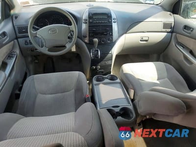 Zdjęcie 8 z 13 samochodu: 2008 TOYOTA SIENNA LE 8-PASSENGER VIN:5TDZK23C38S199864 - miniatura