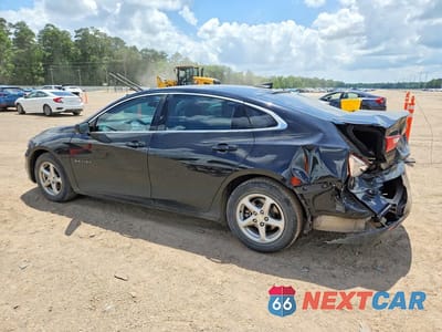 Drugie zdjęcie samochodu z przodu: 2018 CHEVROLET MALIBU LS VIN:1G1ZB5ST2JF269842 - miniatura