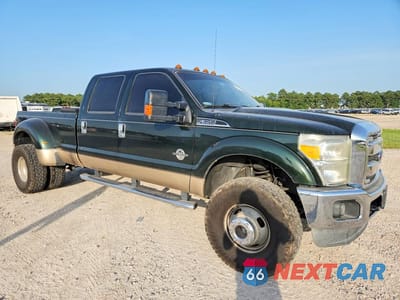 Czwarte zdjęcie samochodu z boku: 2012 FORD F350 SUPER DUTY VIN:1FT8W3DT8CEB57841 - miniatura