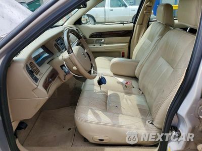 Zdjęcie 7 z 12 samochodu: 2009 MERCURY GRAND MARQUIS LS VIN:2MEHM75V49X631285 - miniatura