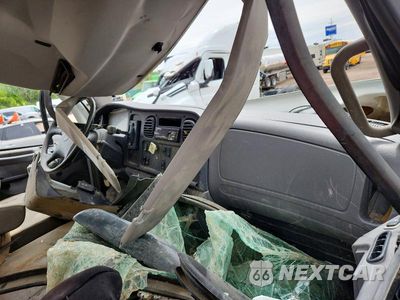 Piąte zdjęcie samochodu w środku: 2018 FREIGHTLINER BUSINESS CLASS M2 WATER TRUCK VIN:1FVACWFC8JHJV6410 - miniatura