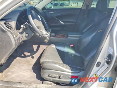 Zdjęcie 7 z 12 samochodu: 2007 LEXUS IS 250 VIN:JTHCK262X75015273 - miniatura