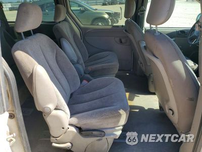 Zdjęcie 11 z 13 samochodu: 2002 DODGE GRAND CARAVAN SE VIN:1B8GP24392B626756 - miniatura