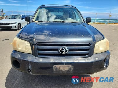 Piąte zdjęcie samochodu w środku: 2004 TOYOTA HIGHLANDER BASE VIN:JTEGD21A440104627 - miniatura