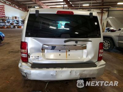 Zdjęcie 6 z 13 samochodu: 2012 JEEP LIBERTY JET VIN:1C4PJMFK2CW112957 - miniatura
