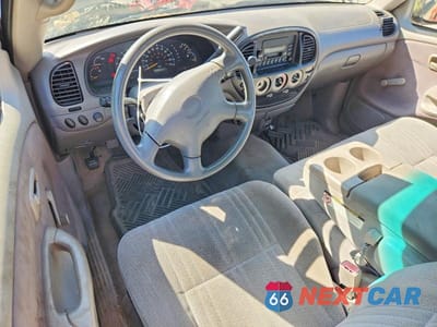 Zdjęcie 8 z 13 samochodu: 2001 TOYOTA TUNDRA ACCESS CAB SR5 VIN:5TBRN34151S184100 - miniatura