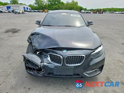 Piąte zdjęcie samochodu w środku: 2014 BMW 228 I VIN:WBA1F5C58EV246082 - miniatura
