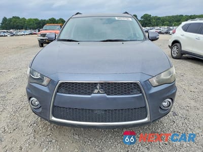 Piąte zdjęcie samochodu w środku: 2012 MITSUBISHI OUTLANDER SE VIN:JA4AS3AW5CU003244 - miniatura