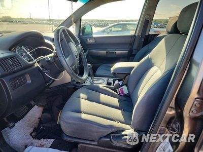 Zdjęcie 7 z 13 samochodu: 2005 MITSUBISHI ENDEAVOR LS VIN:4A4MM21S55E003979 - miniatura