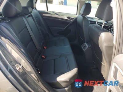 Zdjęcie 10 z 12 samochodu: 2017 VOLKSWAGEN GOLF VIN:3VW117AU6HM029276 - miniatura