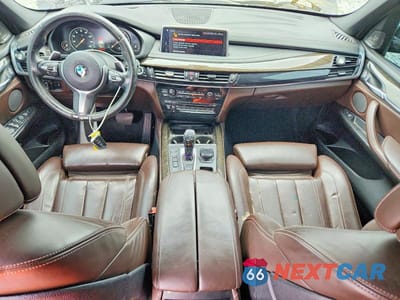 Zdjęcie 8 z 13 samochodu: 2018 BMW X5 XDRIVE50I VIN:5UXKR6C50J0U14582 - miniatura