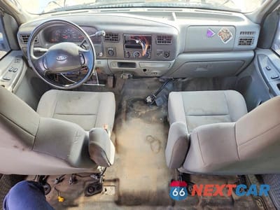Zdjęcie 8 z 12 samochodu: 2003 FORD F250 SUPER DUTY VIN:1FTNX21L03EC19666 - miniatura