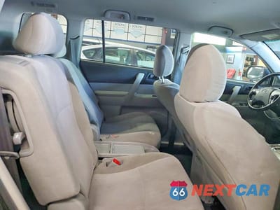 Zdjęcie 11 z 13 samochodu: 2013 TOYOTA HIGHLANDER BASE VIN:5TDBK3EH6DS203562 - miniatura