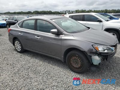 Czwarte zdjęcie samochodu z boku: 2017 NISSAN SENTRA SV VIN:3N1AB7AP7HY367419 - miniatura