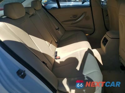 Zdjęcie 10 z 12 samochodu: 2015 BMW 320 I VIN:WBA3B1C55FK139474 - miniatura
