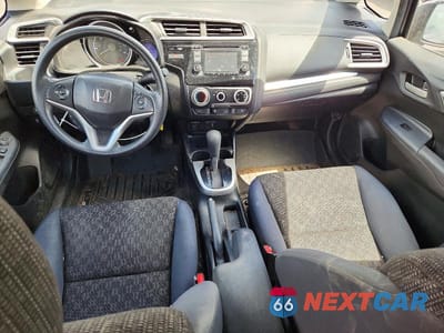 Zdjęcie 8 z 13 samochodu: 2016 HONDA FIT LX VIN:JHMGK5H53GS003283 - miniatura