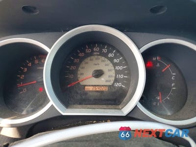 Zdjęcie 9 z 12 samochodu: 2010 TOYOTA TACOMA BASE VIN:5TEPX4EN7AZ733329 - miniatura