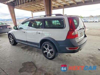 Drugie zdjęcie samochodu z przodu: 2013 VOLVO XC70 T6 VIN:YV4902BZ0D1163114 - miniatura