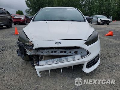 Piąte zdjęcie samochodu w środku: 2016 FORD FOCUS ST VIN:1FADP3L98GL209560 - miniatura