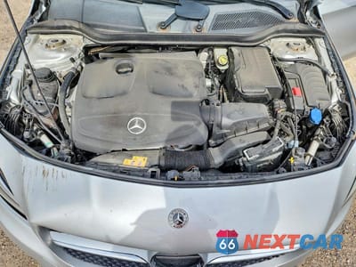 Zdjęcie 11 z 12 samochodu: 2018 MERCEDES-BENZ CLA 250 VIN:WDDSJ4EB5JN601177 - miniatura