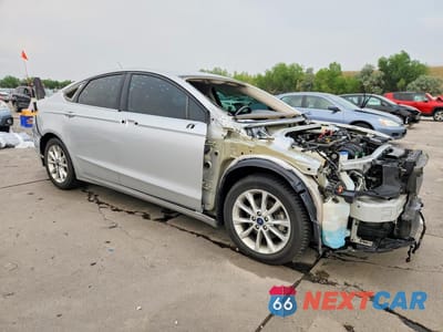 Czwarte zdjęcie samochodu z boku: 2017 FORD FUSION SE VIN:3FA6P0H71HR117871 - miniatura