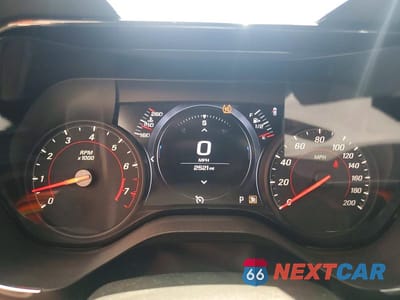 Zdjęcie 9 z 12 samochodu: 2023 CHEVROLET CAMARO ZL1 VIN:1G1FK1R69P0142786 - miniatura