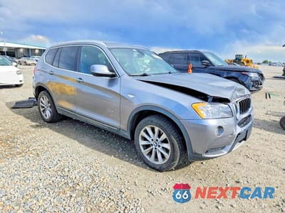 Czwarte zdjęcie samochodu z boku: 2013 BMW X3 XDRIVE28I VIN:5UXWX9C54DLK59983 - miniatura