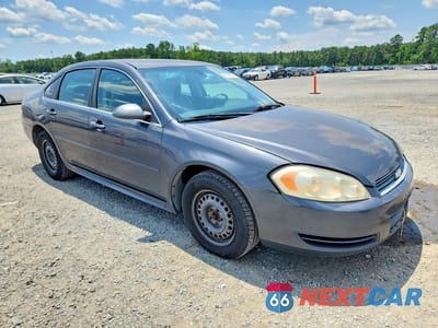 Czwarte zdjęcie samochodu z boku: 2010 CHEVROLET IMPALA LS VIN:2G1WA5EK0A1169089 - miniatura