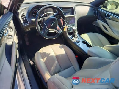 Zdjęcie 8 z 13 samochodu: 2017 INFINITI Q60 3.0T PREMIUM VIN:JN1EV7EK3HM360350 - miniatura