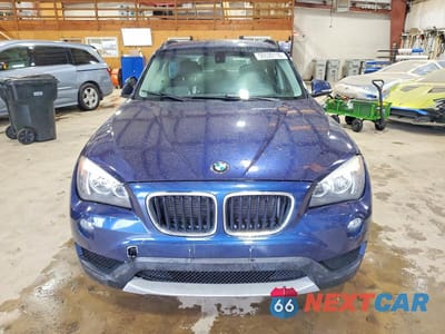 Piąte zdjęcie samochodu w środku: 2014 BMW X1 XDRIVE28I VIN:WBAVL1C55EVY15523 - miniatura
