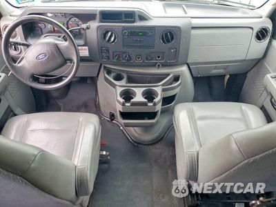 Zdjęcie 8 z 13 samochodu: 2012 FORD ECONOLINE E150 VAN VIN:1FTNE1EW0CDA94078 - miniatura