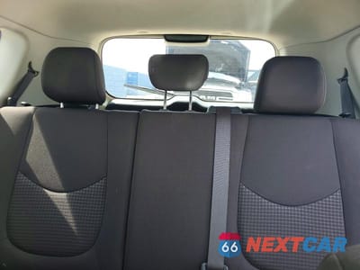 Zdjęcie 10 z 13 samochodu: 2012 KIA SOUL BASE VIN:KNDJT2A5XC7408664 - miniatura