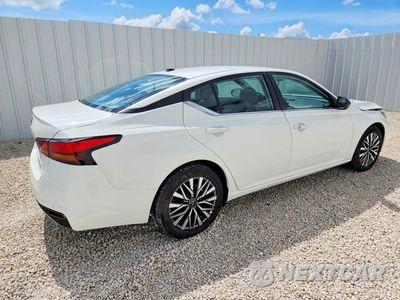 Trzecie zdjęcie samochodu z tyłu: 2026 NISSAN ALTIMA SV VIN:1N4BL4DV0TN311857 - miniatura