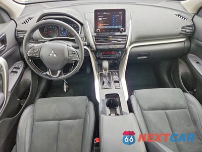 Zdjęcie 8 z 13 samochodu: 2025 MITSUBISHI ECLIPSE CROSS SE VIN:JA4ATWAA8SZ044844 - miniatura