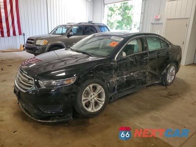 2018 FORD TAURUS SE 1FAHP2D88JG129564 - główne zdjęcie licytacji z USA - miniatura
