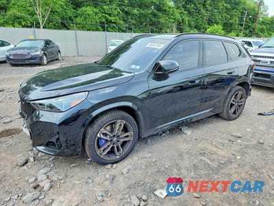 2024 BMW X1 M35I WBX13EF00R5Y55476 - główne zdjęcie licytacji z USA - miniatura