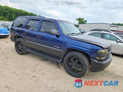Czwarte zdjęcie samochodu z boku: 2003 CHEVROLET TAHOE C1500 VIN:1GNEC13V83R105712 - miniatura