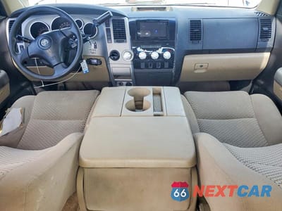Zdjęcie 8 z 12 samochodu: 2007 TOYOTA TUNDRA DOUBLE CAB SR5 VIN:5TBRT54187S450719 - miniatura