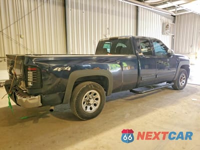 Trzecie zdjęcie samochodu z tyłu: 2009 CHEVROLET SILVERADO K1500 LT VIN:1GCEK29059E162351 - miniatura