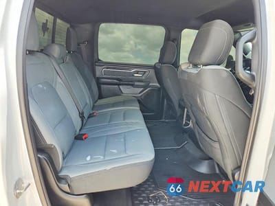 Zdjęcie 10 z 12 samochodu: 2021 RAM 1500 BIG HORN/LONE STAR VIN:1C6RREFG7MN812216 - miniatura