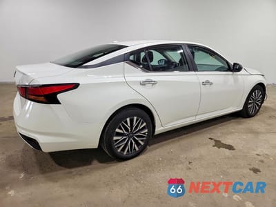 Trzecie zdjęcie samochodu z tyłu: 2025 NISSAN ALTIMA SV VIN:1N4BL4DV4SN410891 - miniatura